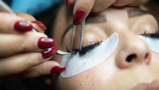 Russian Volume wimperextensions van Mos Fox!