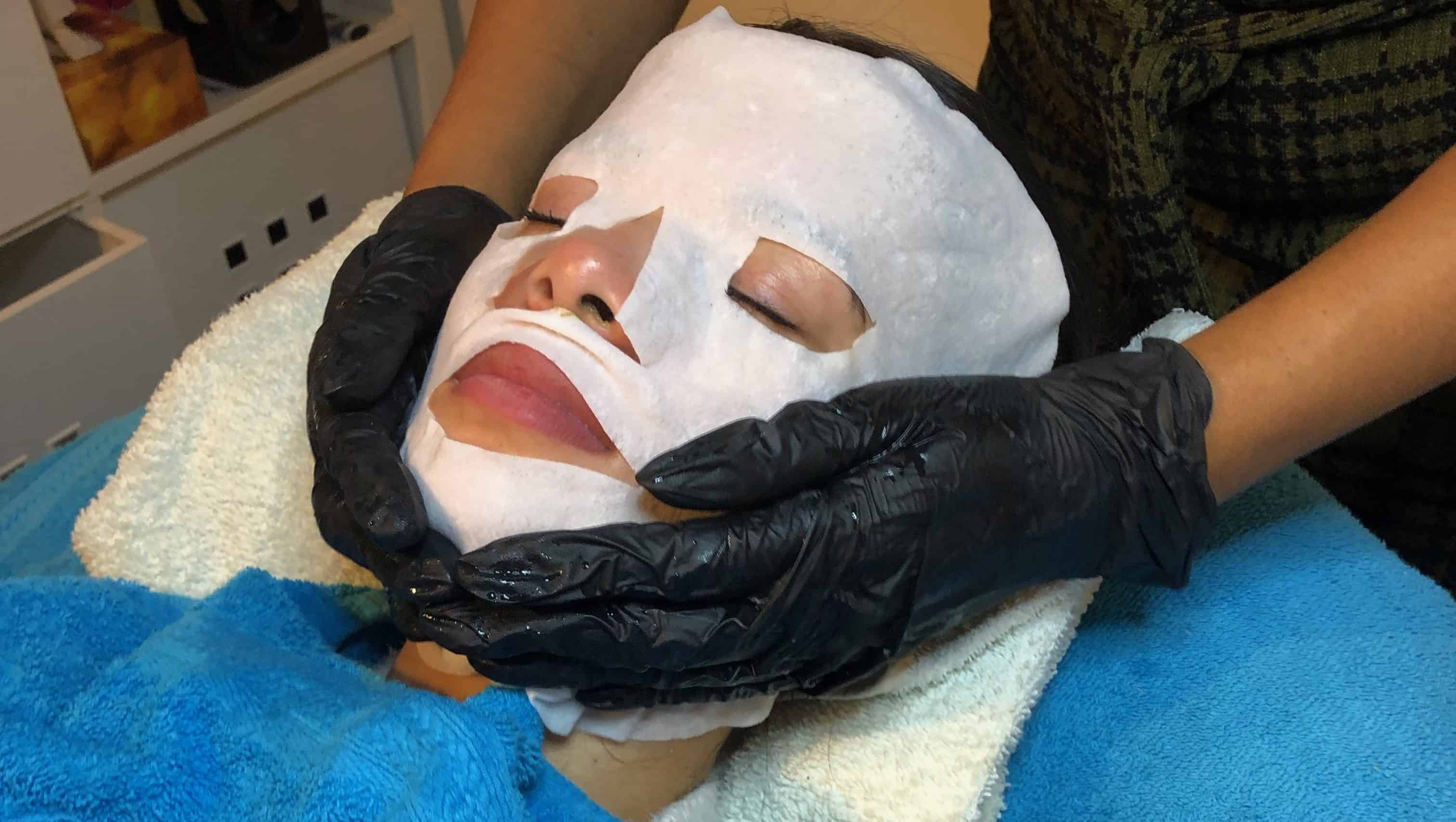 luxe gezichtsbehandeling en pedicure by mosfox
